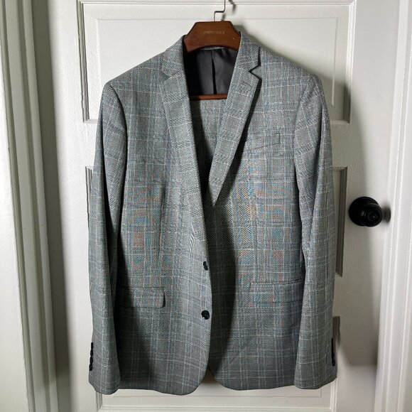 J. Ferrar Full Suit - Picture 1 of 8